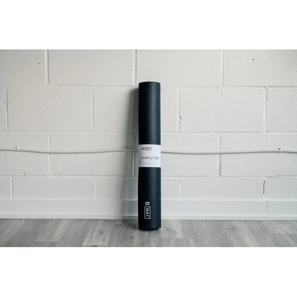 B Yoga B MAT Everyday Yoga Mat 180x66cm x 4mm black 1 B Yoga B MAT Everyday Yoga Mat 180x66cm x 4mm black
